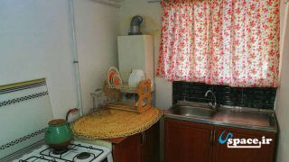 آشپزخانه اقامتگاه بوم گردی لیجار -روستای لاکلایه - رودسر - گیلان